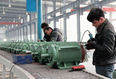 三相異步電動(dòng)機(jī)在運(yùn)轉(zhuǎn)西瑪中突然停止運(yùn)行是怎么回事？