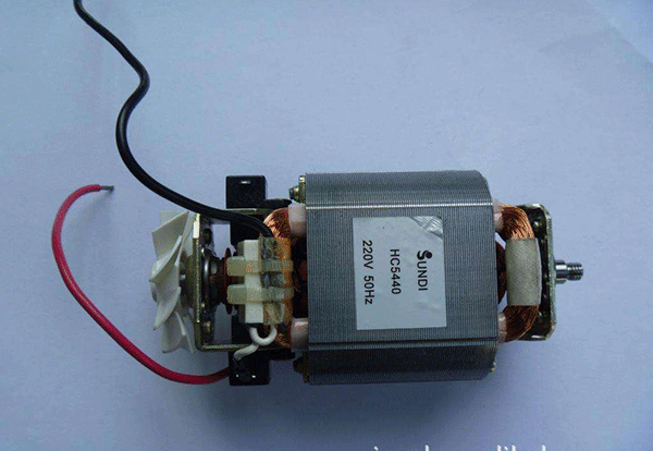三相異步電動機對數(shù)速度控制方法分享。